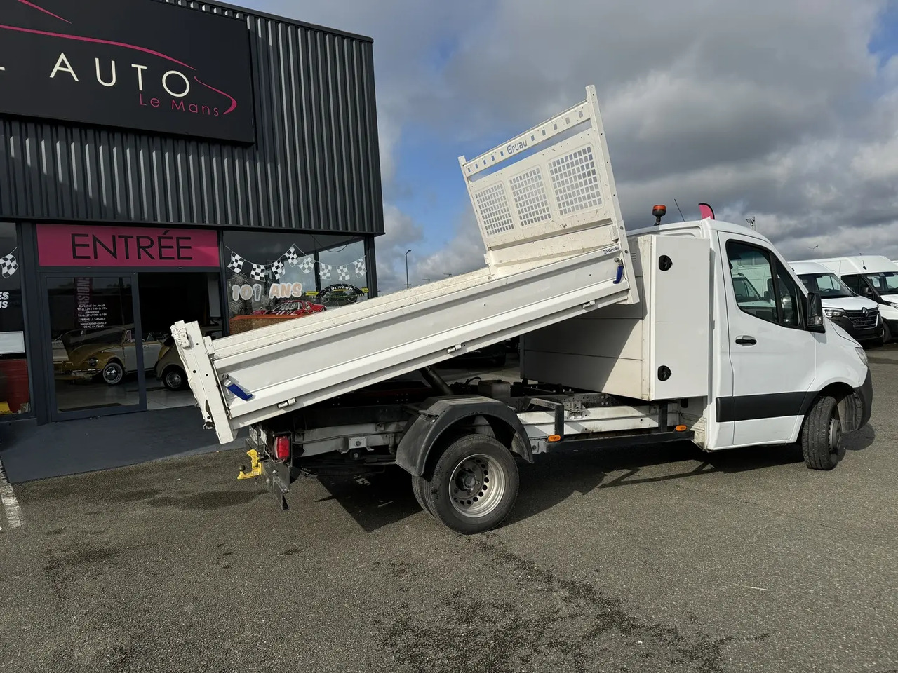 Mercedes Sprinter 315 CDI 43 3T5 FIRST PROPULSION LEGER - Kamioncine vetëshkarkuese: foto 5 Mercedes Sprinter 315 CDI 43 3T5 FIRST PROPULSION LEGER - Kamioncine vetëshkarkuese: foto 5