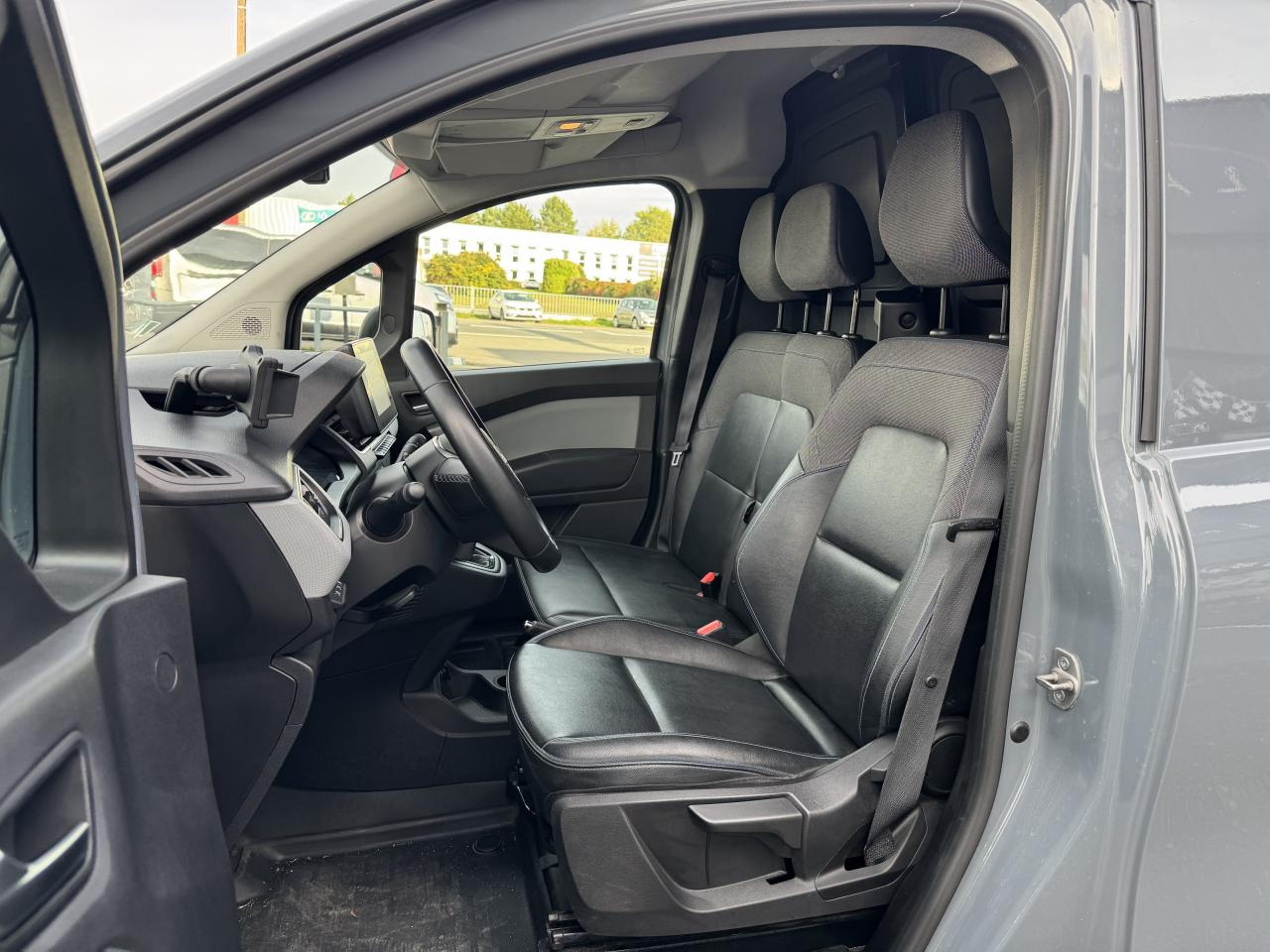 NISSAN Townstar L1 1.3 Tce - 130 FOURGON N-Connecta L1 - Furgon: foto 5 NISSAN Townstar L1 1.3 Tce - 130 FOURGON N-Connecta L1 - Furgon: foto 5