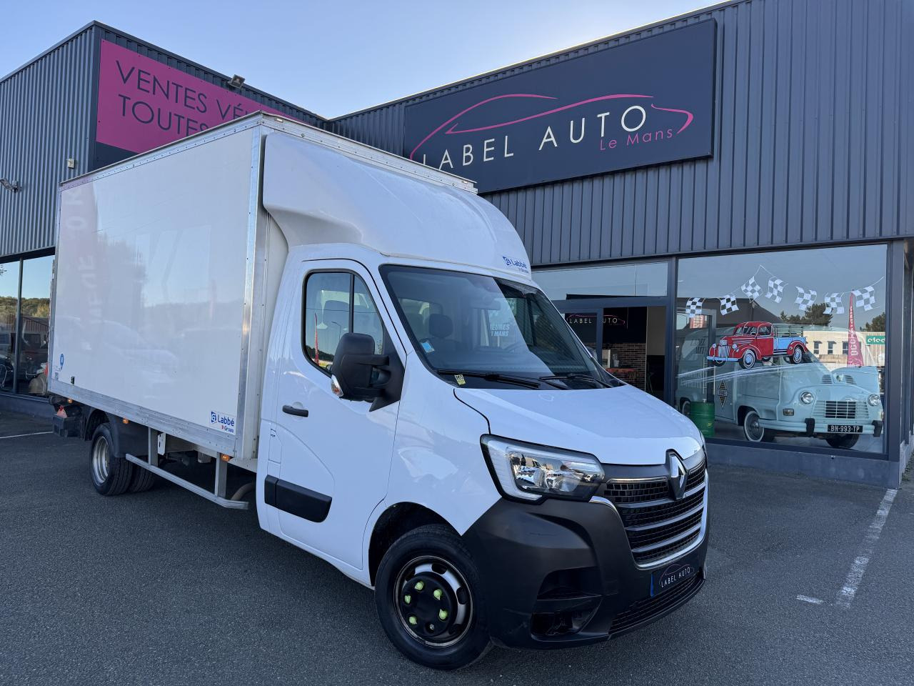 RENAULT Master Confort R3500 L2 2.3 dCi - 130 III CHASSIS CABINE Châssis Cabine L2 Propulsion PHASE 3 - Kamioncine me kontinier: foto 2 RENAULT Master Confort R3500 L2 2.3 dCi - 130 III CHASSIS CABINE Châssis Cabine L2 Propulsion PHASE 3 - Kamioncine me kontinier: foto 2