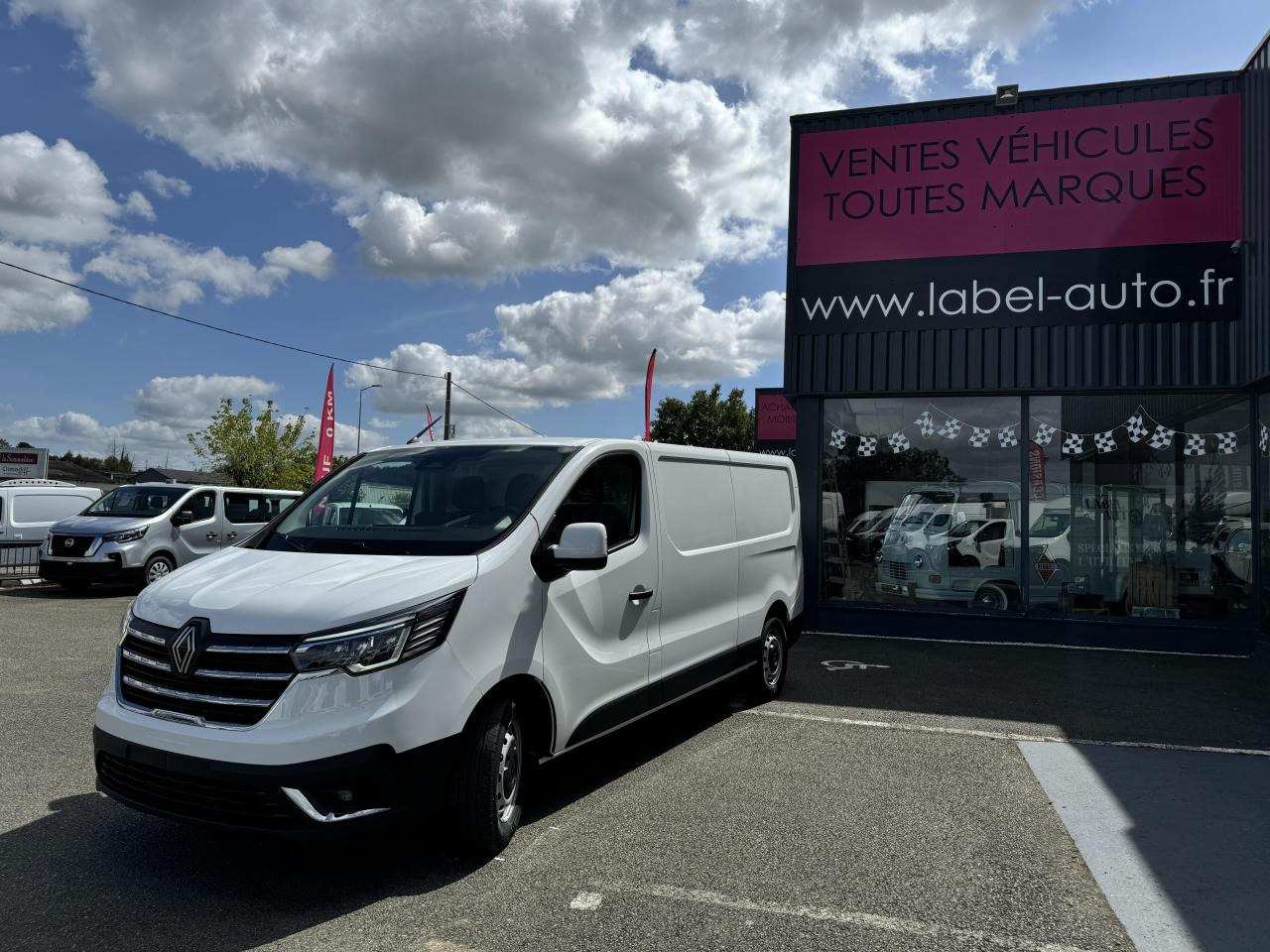 RENAULT Trafic L2H1 3000 Kg 2.0 Blue dCi - 130 2024 III FOURGON Fourgon Advance L2H1 PHASE 3 - Furgon: foto 5 RENAULT Trafic L2H1 3000 Kg 2.0 Blue dCi - 130 2024 III FOURGON Fourgon Advance L2H1 PHASE 3 - Furgon: foto 5