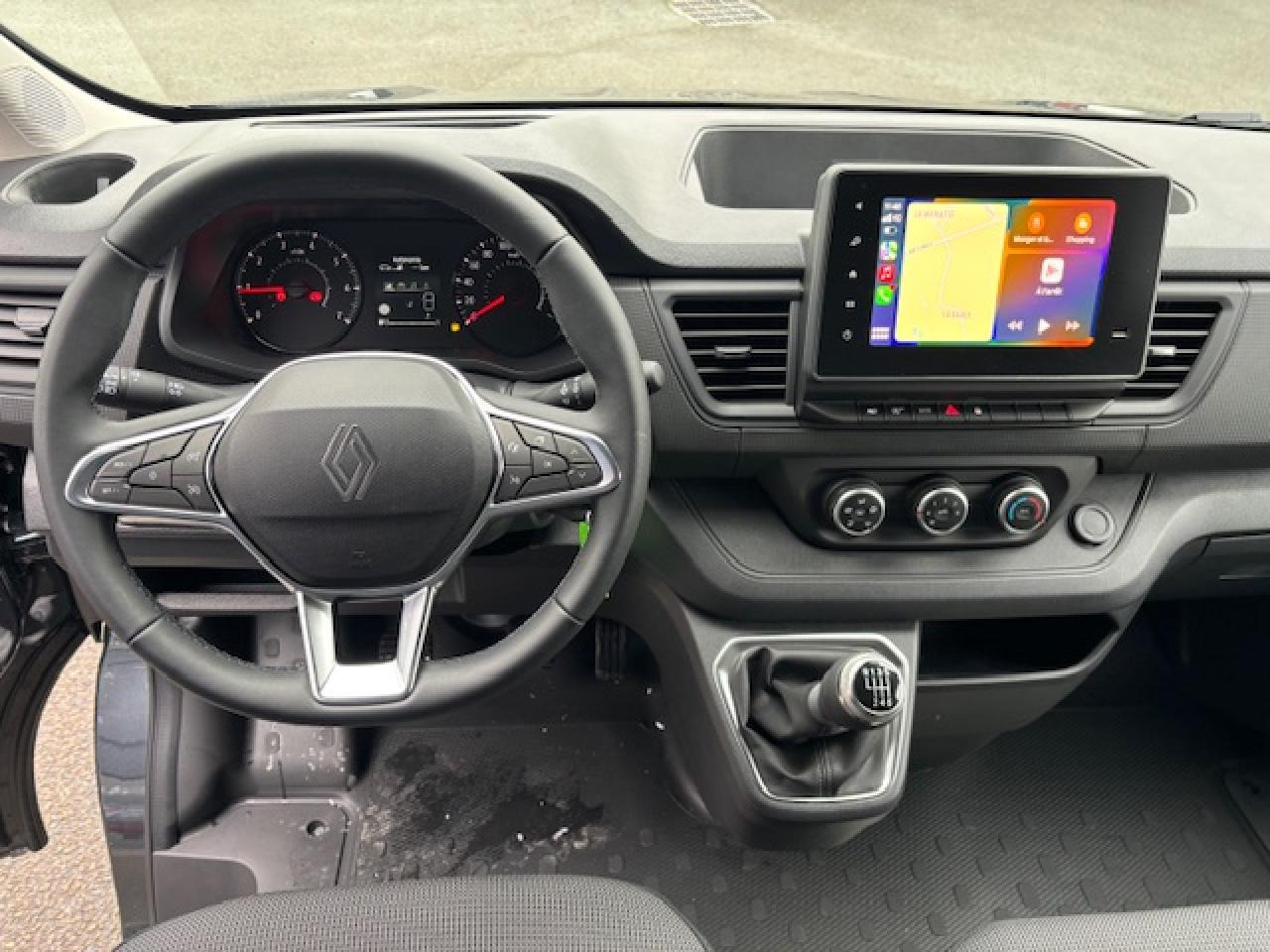 RENAULT Trafic L2H1 3000 Kg 2.0 Blue dCi - 150 2024 III FOURGON Fourgon Advance L2H1 PHASE 3 - Furgon: foto 4 RENAULT Trafic L2H1 3000 Kg 2.0 Blue dCi - 150 2024 III FOURGON Fourgon Advance L2H1 PHASE 3 - Furgon: foto 4