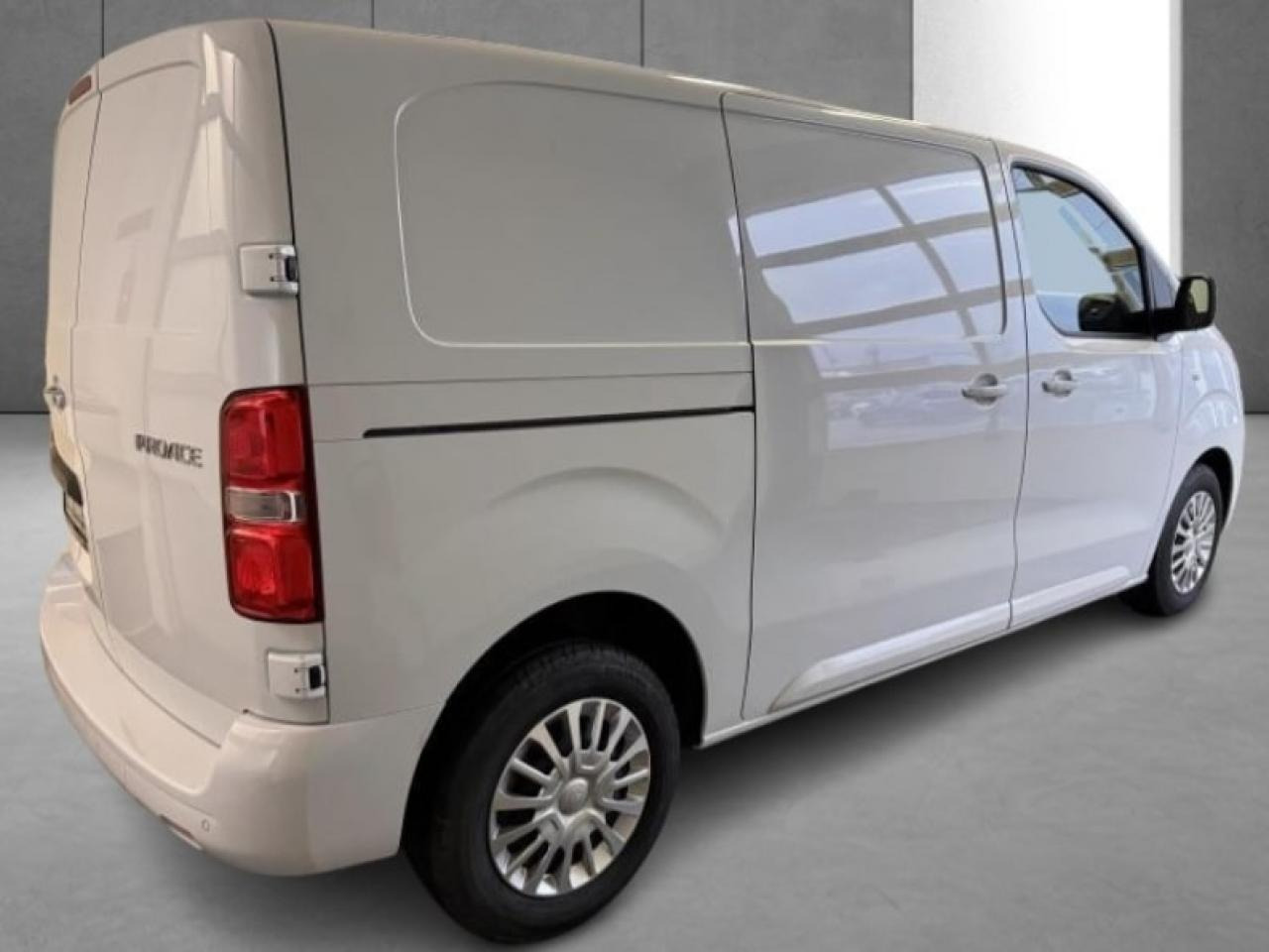 TOYOTA Proace 2.0 140 D-4D - Start&Stop 2016 FOURGON Fourgon Medium Start PHASE 2 - Furgon: foto 4 TOYOTA Proace 2.0 140 D-4D - Start&Stop 2016 FOURGON Fourgon Medium Start PHASE 2 - Furgon: foto 4
