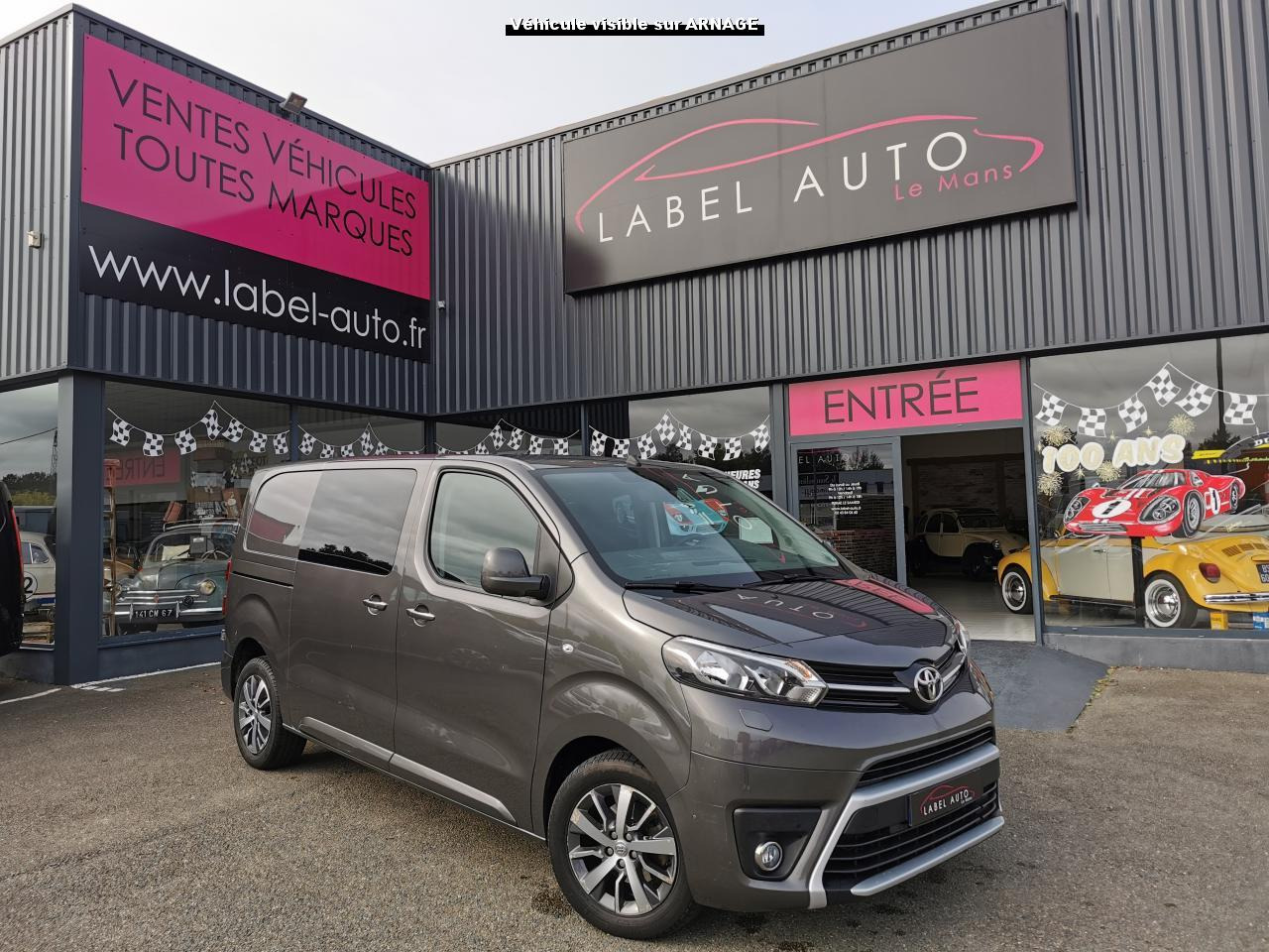 TOYOTA Proace 2.0 180 D-4D - BVA CABINE APPROFONDIE Cabine Medium - Furgon: foto 1 TOYOTA Proace 2.0 180 D-4D - BVA CABINE APPROFONDIE Cabine Medium - Furgon: foto 1