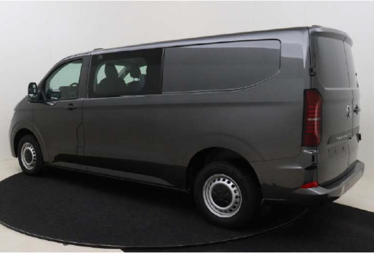 VOLKSWAGEN Transporter L2H1 3.225T 2.0 16V TDI - 170 - BV DSG T7 TV FOURGON CABINE APPROFONDIE - Furgon: foto 4 VOLKSWAGEN Transporter L2H1 3.225T 2.0 16V TDI - 170 - BV DSG T7 TV FOURGON CABINE APPROFONDIE - Furgon: foto 4