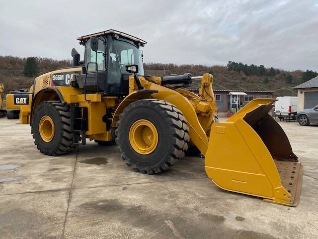 CAT 966 M - Fadrom me goma: foto 3 CAT 966 M - Fadrom me goma: foto 3