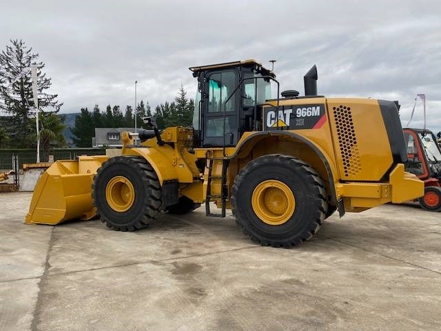 CAT 966 M - Fadrom me goma: foto 5 CAT 966 M - Fadrom me goma: foto 5