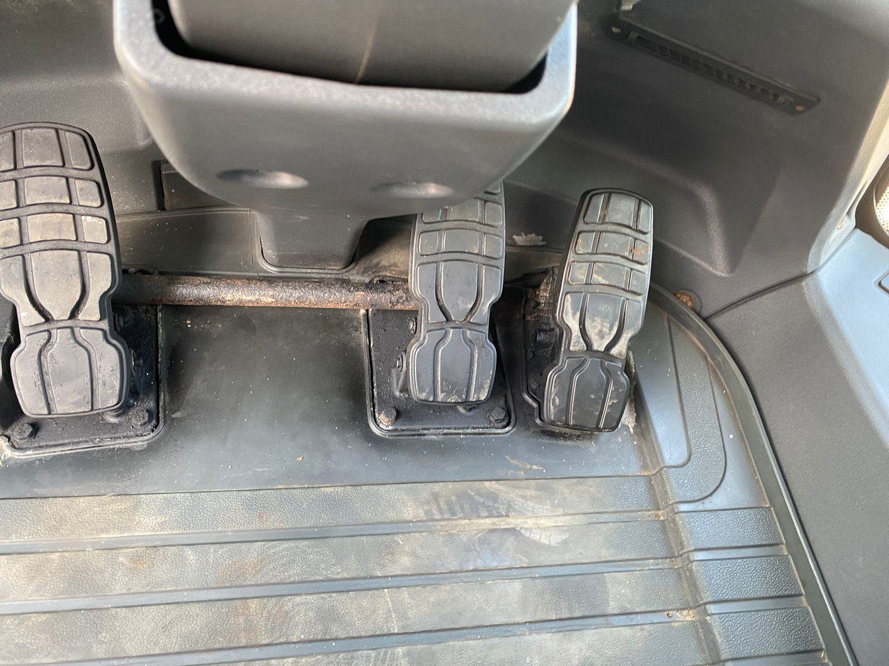 Fadrom me goma CATERPILLAR 950 M: foto 8 Fadrom me goma CATERPILLAR 950 M: foto 8