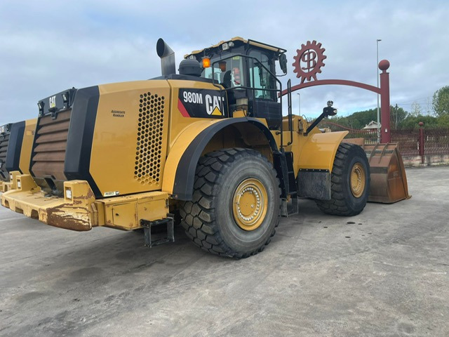 CATERPILLAR 980 M - Fadrom me goma: foto 1 CATERPILLAR 980 M - Fadrom me goma: foto 1