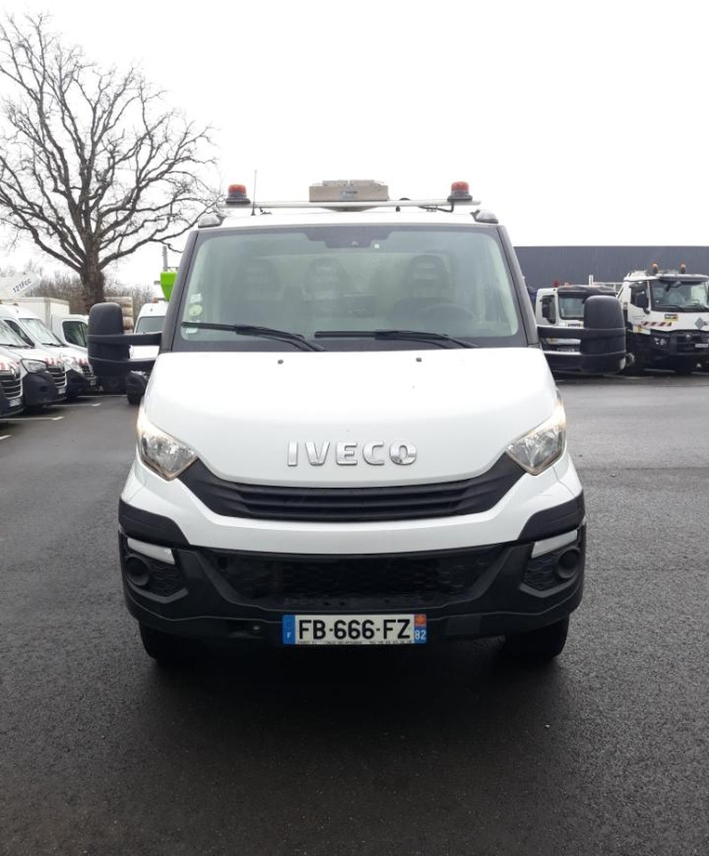 Iveco Daily 70C18 tribenne + coffre - Kamion vetëshkarkues: foto 2 Iveco Daily 70C18 tribenne + coffre - Kamion vetëshkarkues: foto 2
