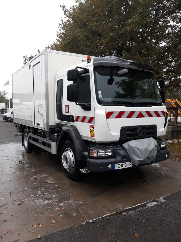 Renault D 13 HIGH K P4X2 280CV Double cabine 6 places - Kamion vagonetë: foto 2 Renault D 13 HIGH K P4X2 280CV Double cabine 6 places - Kamion vagonetë: foto 2