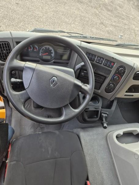 Renault Midlum 180.12 H Extra Light Fourgon polyfond avec Hayon repliable - Kamion vagonetë: foto 5 Renault Midlum 180.12 H Extra Light Fourgon polyfond avec Hayon repliable - Kamion vagonetë: foto 5