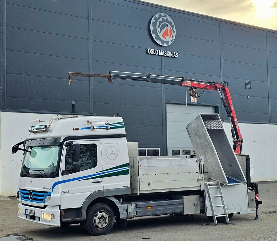 Mercedes-Benz Atego 822 L - Kamion me karroceri të hapur: foto 1 Mercedes-Benz Atego 822 L - Kamion me karroceri të hapur: foto 1