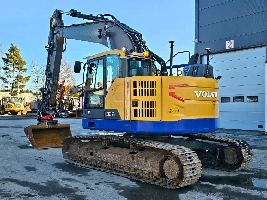 Volvo ECR 235 EL - Ekskavator me zinxhirë: foto 3 Volvo ECR 235 EL - Ekskavator me zinxhirë: foto 3