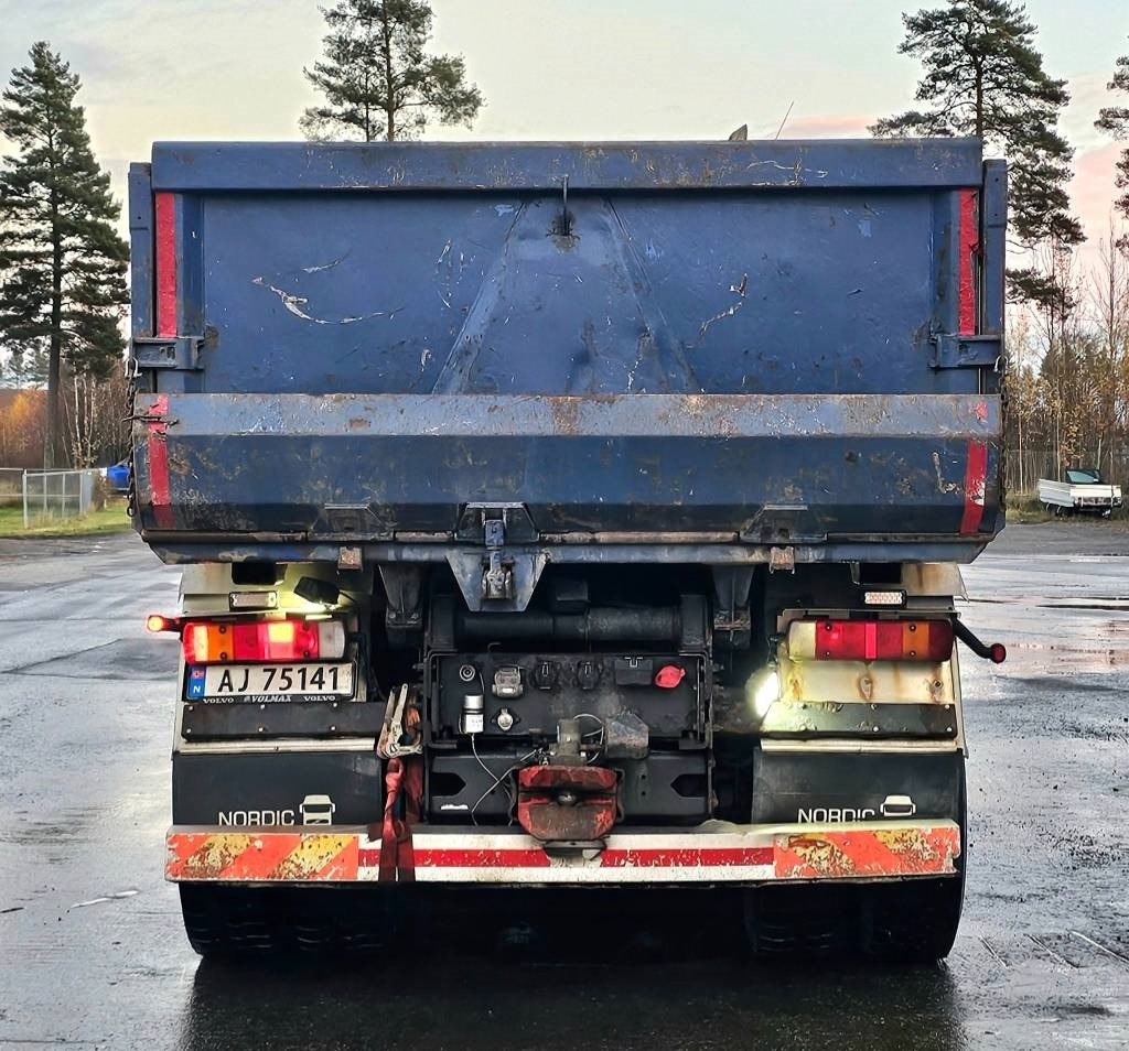 Volvo FH 16 700  - Kamion vetëshkarkues: foto 5 Volvo FH 16 700  - Kamion vetëshkarkues: foto 5