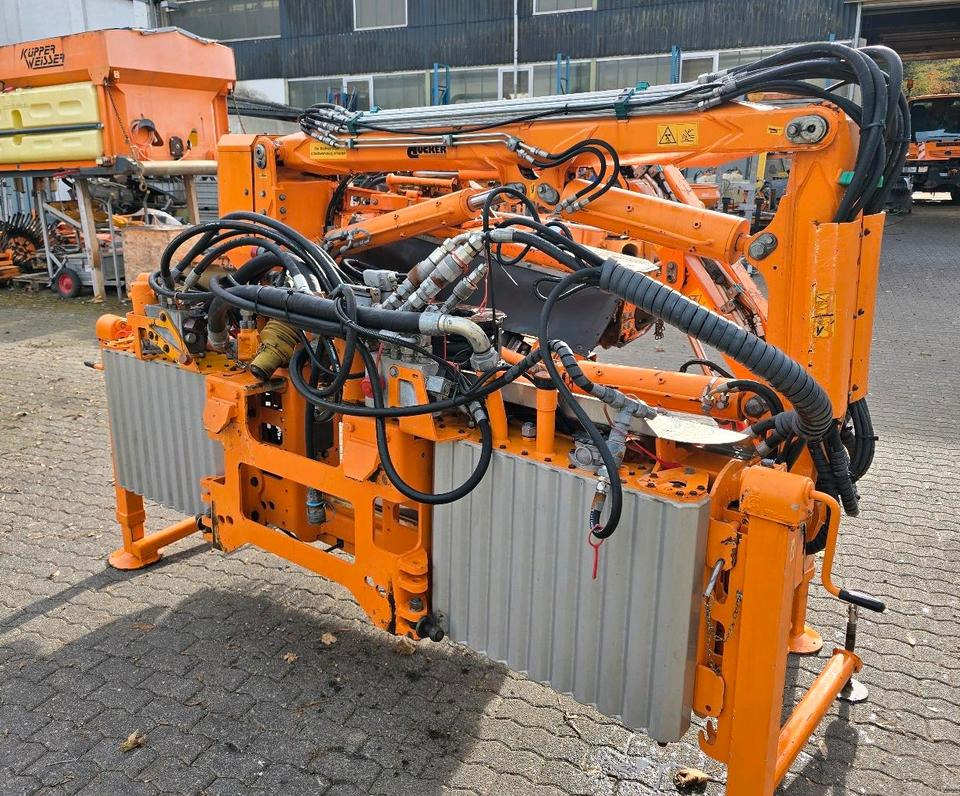 Dücker DUA 800 RSM 13 Böschungsmäher Böschungsmulcher Mähausleger Bankettmäher für Unimog 405/10 405/12 700 600 Mulag Una MHU FME - Trince me krahe: foto 2 Dücker DUA 800 RSM 13 Böschungsmäher Böschungsmulcher Mähausleger Bankettmäher für Unimog 405/10 405/12 700 600 Mulag Una MHU FME - Trince me krahe: foto 2