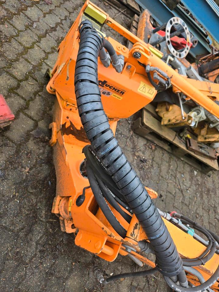 Dücker Randstreifenmäher vom DUA 800 700 Banketmäher Böschungsmäher Auslegemäher für Unimog Mulag Mähausleger - Trince me krahe: foto 3 Dücker Randstreifenmäher vom DUA 800 700 Banketmäher Böschungsmäher Auslegemäher für Unimog Mulag Mähausleger - Trince me krahe: foto 3