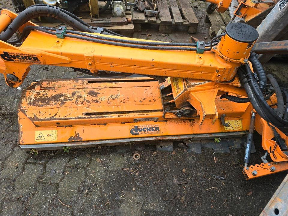 Dücker Randstreifenmäher vom DUA 800 700 Banketmäher Böschungsmäher Auslegemäher für Unimog Mulag Mähausleger - Trince me krahe: foto 5 Dücker Randstreifenmäher vom DUA 800 700 Banketmäher Böschungsmäher Auslegemäher für Unimog Mulag Mähausleger - Trince me krahe: foto 5