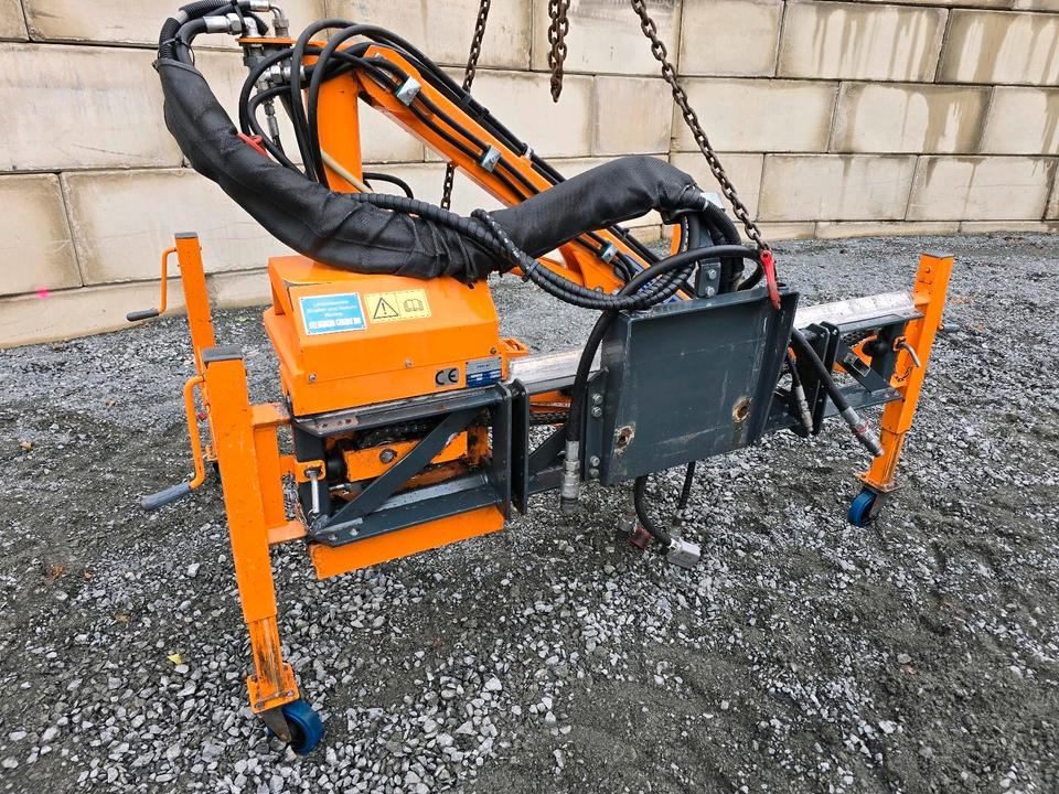 Fiedler FFA 400 M Mähausleger für Multicar M30 Ladog Böschungsmäher Böschungsmulcher Hangmäher - Trince me krahe: foto 1 Fiedler FFA 400 M Mähausleger für Multicar M30 Ladog Böschungsmäher Böschungsmulcher Hangmäher - Trince me krahe: foto 1