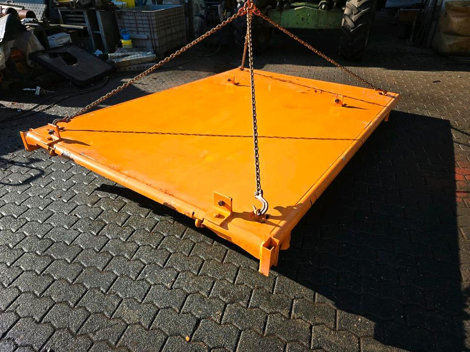 Lidner Unitrac 102 122 95 Pritsche Kipperspinne Kipperpritsche Kipperrahmen - Karroceri e kamionit vetëshkarkues: foto 4 Lidner Unitrac 102 122 95 Pritsche Kipperspinne Kipperpritsche Kipperrahmen - Karroceri e kamionit vetëshkarkues: foto 4