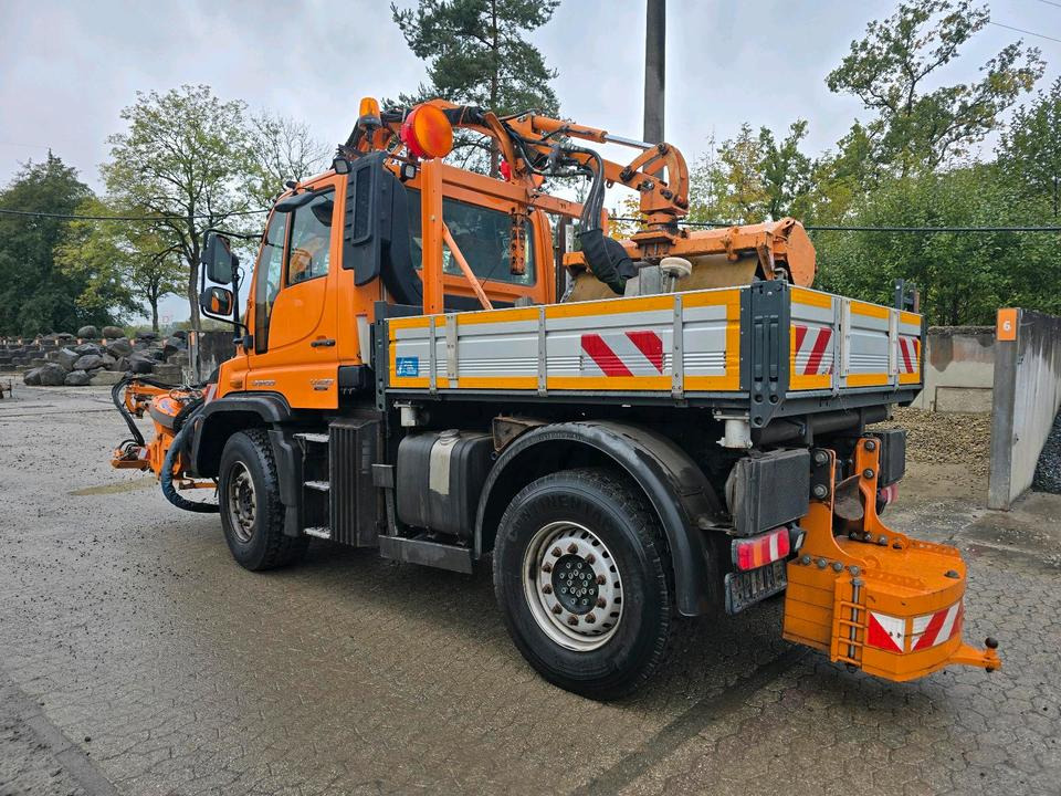 Unimog U423 NKS-Z-UGE-43 Mercedes-Benz 405/10 405/12 UGE Mercedes-Benz U 318 323 327 423 427 429 430 EasyDrive Variopilot - Mjet bujqësor/ Special: foto 3 Unimog U423 NKS-Z-UGE-43 Mercedes-Benz 405/10 405/12 UGE Mercedes-Benz U 318 323 327 423 427 429 430 EasyDrive Variopilot - Mjet bujqësor/ Special: foto 3