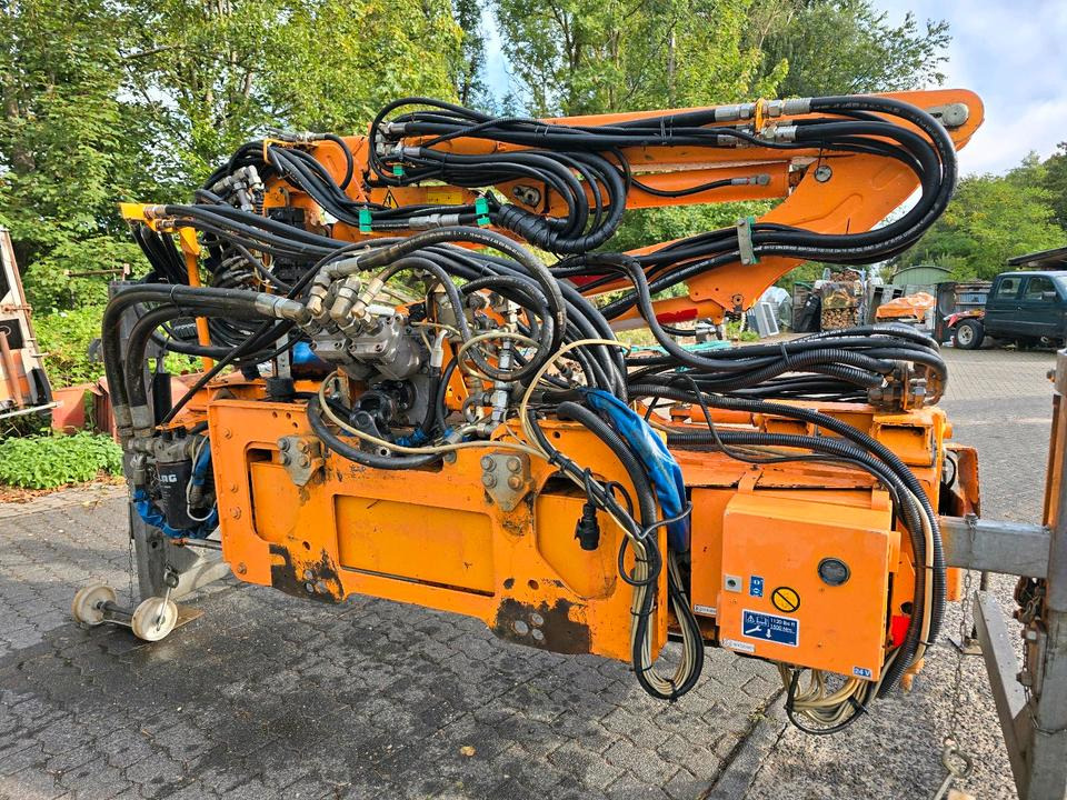 Mulag MFK 600 Mähausleger mit Randstreifenmäher MRF 350 Böschungsmäher Böschungsmulcher Hangmäher MKM 700 FME 600 500 - Trince me krahe: foto 4 Mulag MFK 600 Mähausleger mit Randstreifenmäher MRF 350 Böschungsmäher Böschungsmulcher Hangmäher MKM 700 FME 600 500 - Trince me krahe: foto 4