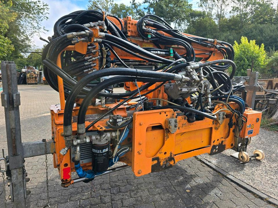 Mulag MFK 600 Mähausleger mit Randstreifenmäher MRF 350 Böschungsmäher Böschungsmulcher Hangmäher MKM 700 FME 600 500 - Trince me krahe: foto 2 Mulag MFK 600 Mähausleger mit Randstreifenmäher MRF 350 Böschungsmäher Böschungsmulcher Hangmäher MKM 700 FME 600 500 - Trince me krahe: foto 2