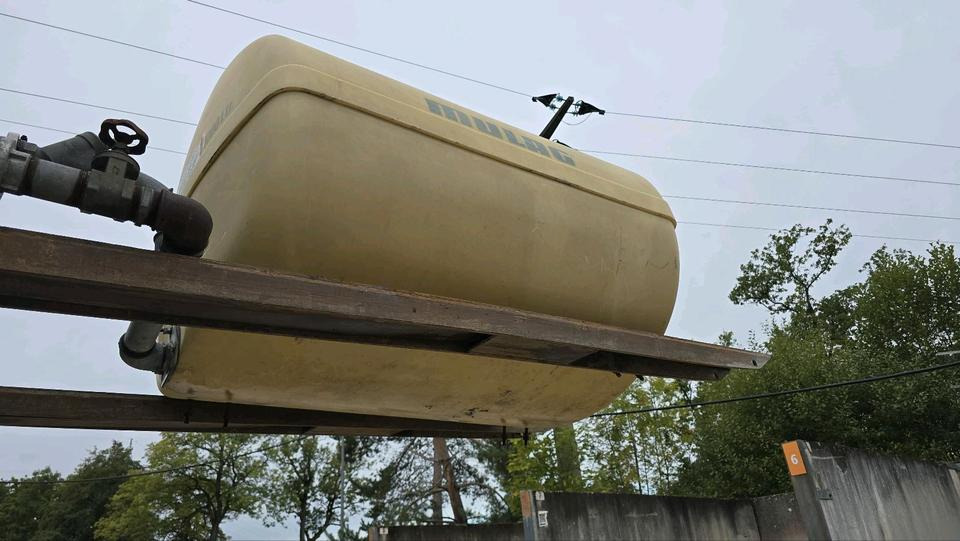 Schmidt Mulag 1m3 Wassertank Wasserfass Speidel für Unimog UGE UGN 405 U300 400 500 427 430 LKW Boschung wassertank Laugentank Bewässerung 5000liter - Kontejner cisternë: foto 5 Schmidt Mulag 1m3 Wassertank Wasserfass Speidel für Unimog UGE UGN 405 U300 400 500 427 430 LKW Boschung wassertank Laugentank Bewässerung 5000liter - Kontejner cisternë: foto 5