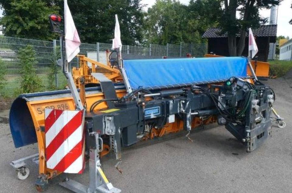 Schneepflug Schmidt ML 51-A 5,1m Schneeschild Schneeschieber Schmidt passend für LKW Autobahn Winterdienst - Borëpastruese: foto 3 Schneepflug Schmidt ML 51-A 5,1m Schneeschild Schneeschieber Schmidt passend für LKW Autobahn Winterdienst - Borëpastruese: foto 3