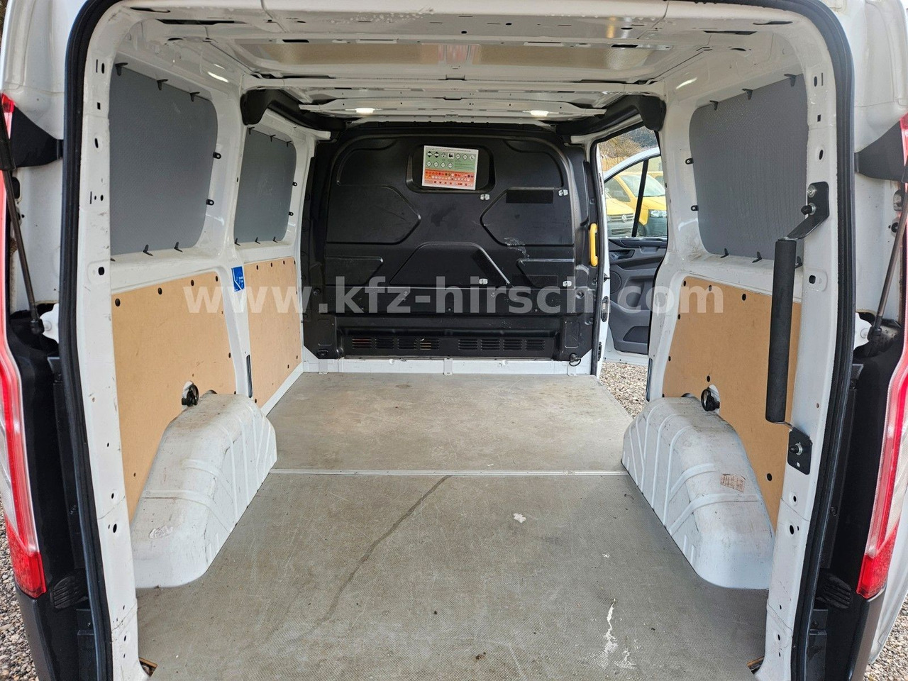 Ford Transit Custom Klima Sitzhzg Bluetooth Multi 1Hd - Furgon: foto 3 Ford Transit Custom Klima Sitzhzg Bluetooth Multi 1Hd - Furgon: foto 3