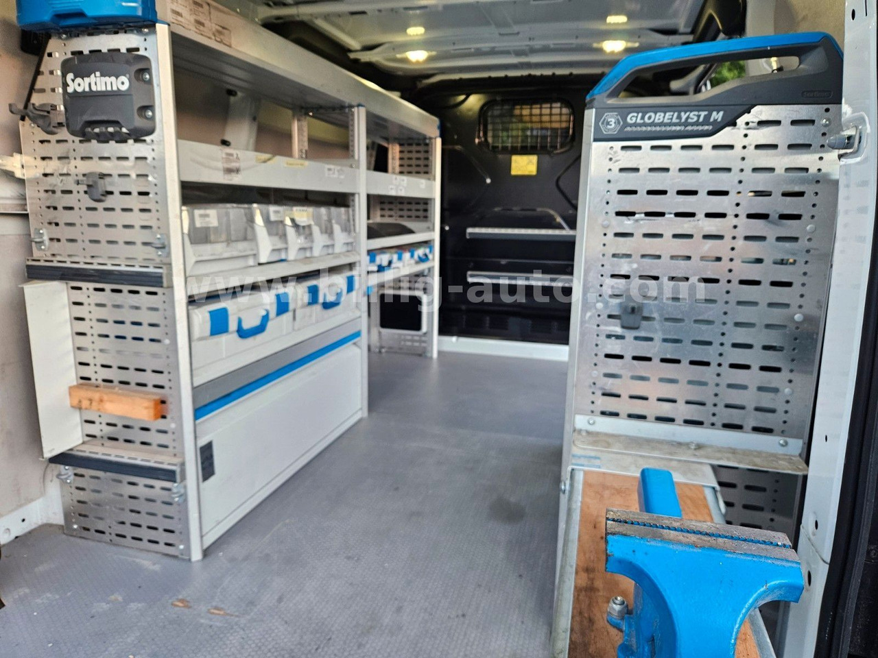 Ford Transit Custom Sortimo Werkstatt 1.Hd EU6 - Furgon pasagjerësh: foto 5 Ford Transit Custom Sortimo Werkstatt 1.Hd EU6 - Furgon pasagjerësh: foto 5