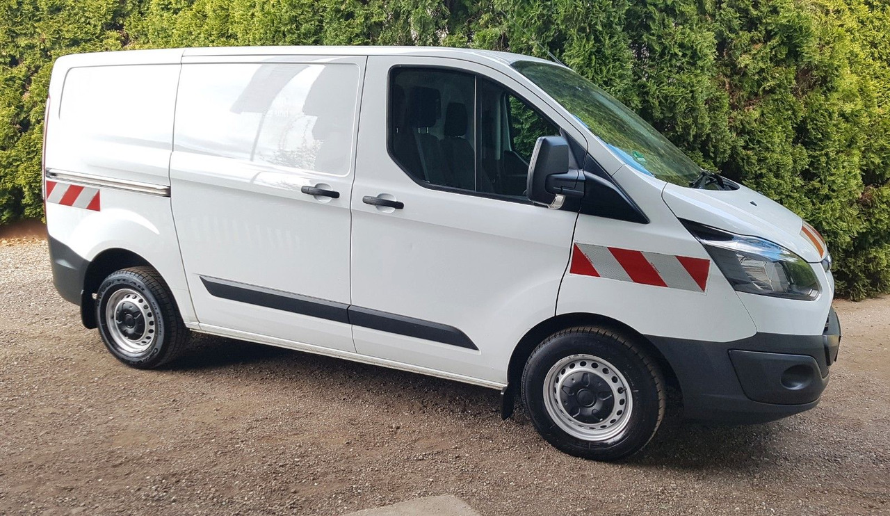 Ford Transit Sortimo Werkstatt 15xauf Lager 1.Hand - Furgon i vogël: foto 5 Ford Transit Sortimo Werkstatt 15xauf Lager 1.Hand - Furgon i vogël: foto 5