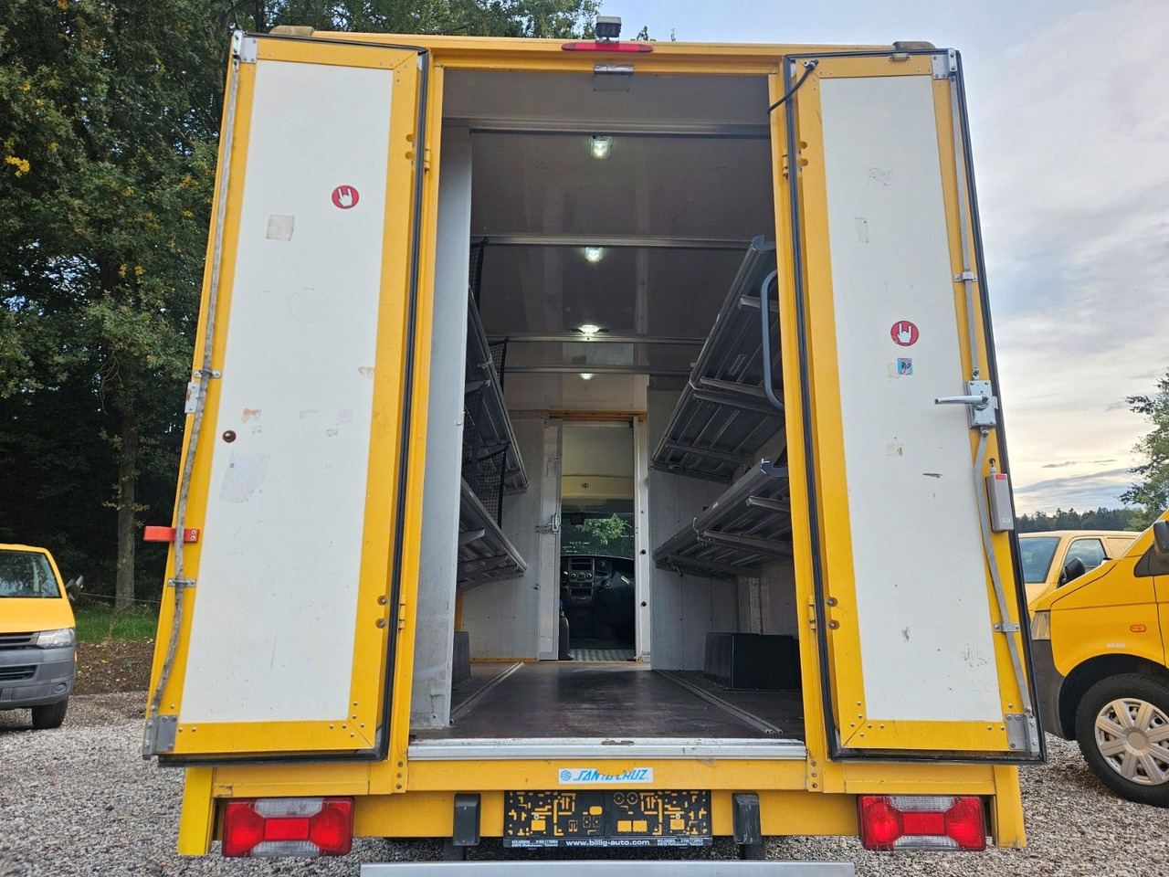 Iveco Daily EURO5 Integralkoffer Koffer Postkoffer - Kamioncine me kontinier: foto 4 Iveco Daily EURO5 Integralkoffer Koffer Postkoffer - Kamioncine me kontinier: foto 4