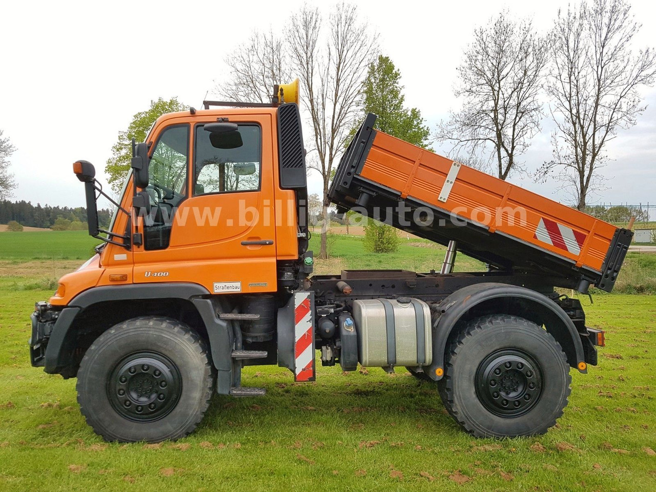 Unimog U400 405/12*HYDROSTAT*VARIOPILOT*Euro4*Kipper - Kamion vetëshkarkues: foto 4 Unimog U400 405/12*HYDROSTAT*VARIOPILOT*Euro4*Kipper - Kamion vetëshkarkues: foto 4