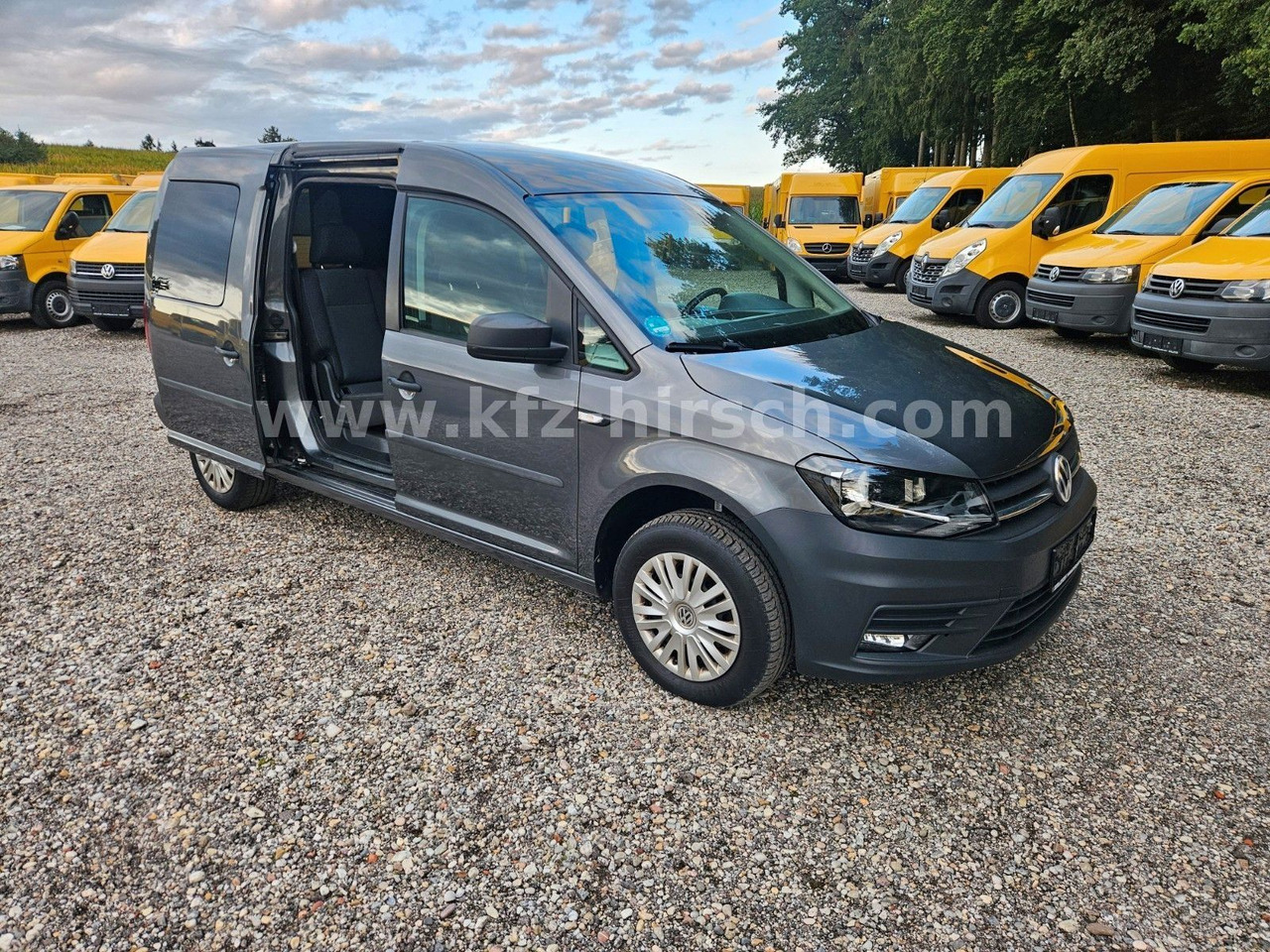 Volkswagen Caddy Maxi Conceptline|Temp|Sitzhzg|NAVI|2xS-Tür - Makinë me portobagazh: foto 1 Volkswagen Caddy Maxi Conceptline|Temp|Sitzhzg|NAVI|2xS-Tür - Makinë me portobagazh: foto 1