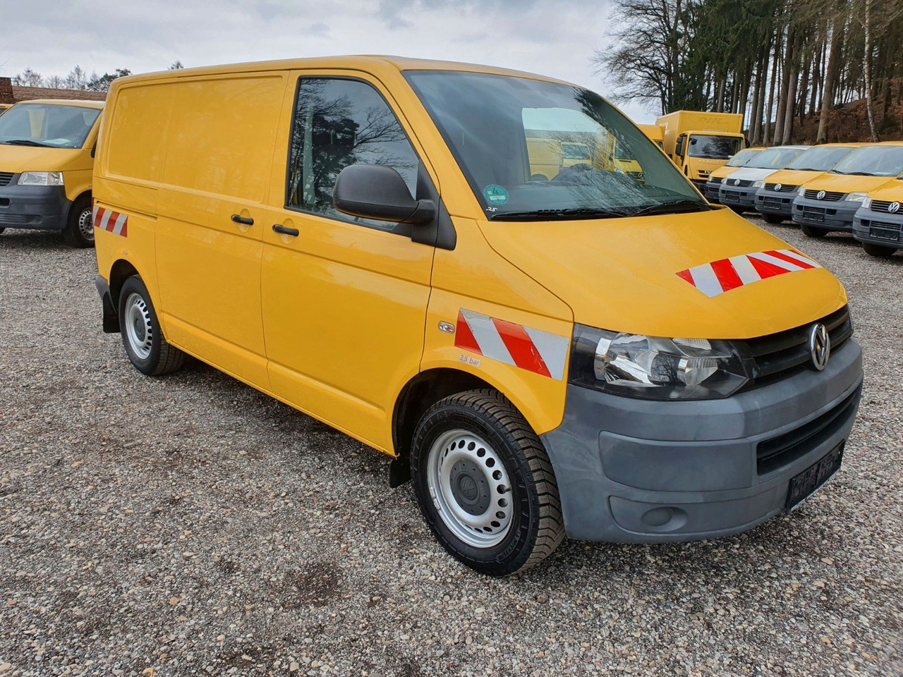 Volkswagen T5 BOTT Sortimo Orsy Werkstatt Transporter - Makinë me portobagazh: foto 4 Volkswagen T5 BOTT Sortimo Orsy Werkstatt Transporter - Makinë me portobagazh: foto 4