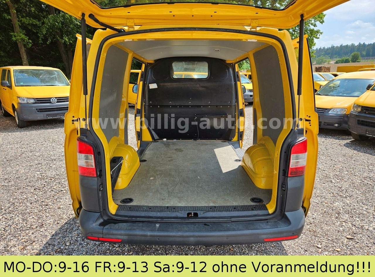 Volkswagen T5 Transporter 2.0TDI EU5*2xSchiebetüre*1.Hand* - Furgon i vogël: foto 5 Volkswagen T5 Transporter 2.0TDI EU5*2xSchiebetüre*1.Hand* - Furgon i vogël: foto 5