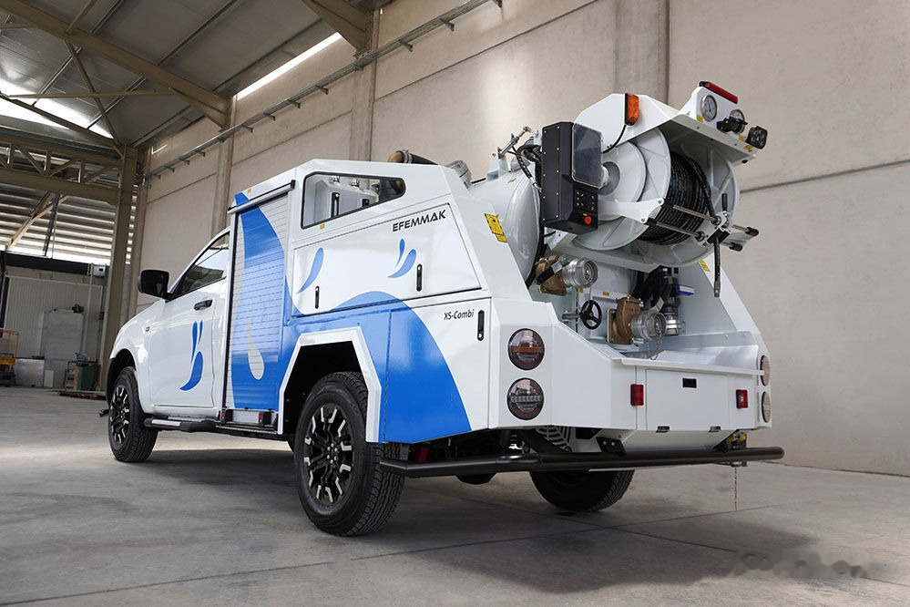 EFEMMAK Xs-Combi Combined Sewer Jetting And Vacuum Vehicle - Kamion me vakuum: foto 5 EFEMMAK Xs-Combi Combined Sewer Jetting And Vacuum Vehicle - Kamion me vakuum: foto 5