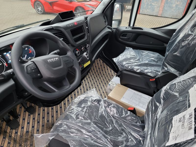 Iveco Daily 35S14 nowy podnośnik koszowy 20 m Socage ForSte 20D SPEED bucket truck boom lift - Platformë ajrore e montuar në kamion: foto 3 Iveco Daily 35S14 nowy podnośnik koszowy 20 m Socage ForSte 20D SPEED bucket truck boom lift - Platformë ajrore e montuar në kamion: foto 3