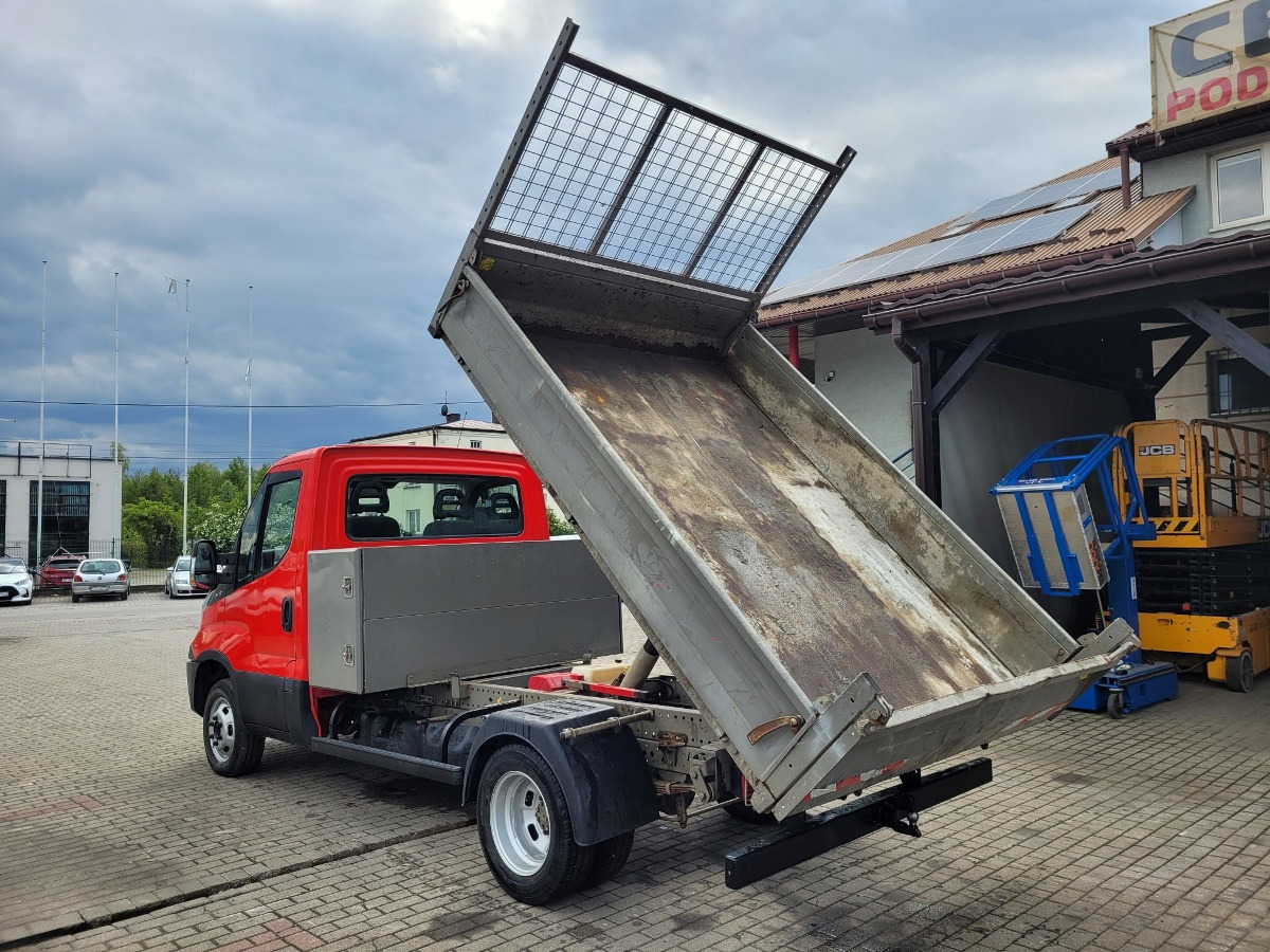 Iveco Iveco Daily 35C13 wywrotka - Kamioncine vetëshkarkuese: foto 4 Iveco Iveco Daily 35C13 wywrotka - Kamioncine vetëshkarkuese: foto 4