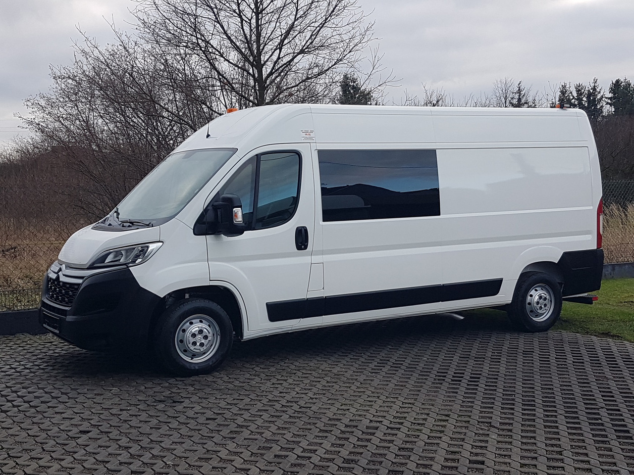 CITROEN JUMPER 6-OSÓB L3H2 DUCATO BOXER KLIMA BRYGADÓWKA DŁUGI WYSOKI - Furgon: foto 2 CITROEN JUMPER 6-OSÓB L3H2 DUCATO BOXER KLIMA BRYGADÓWKA DŁUGI WYSOKI - Furgon: foto 2