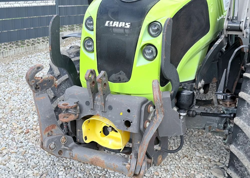 Claas * Ciągnik Traktor CLAAS 240 F NEXOS * 4x4 * Sadowniczy * Tur MX F304 * TUZ * Wałek WOM - Traktor: foto 3 Claas * Ciągnik Traktor CLAAS 240 F NEXOS * 4x4 * Sadowniczy * Tur MX F304 * TUZ * Wałek WOM - Traktor: foto 3