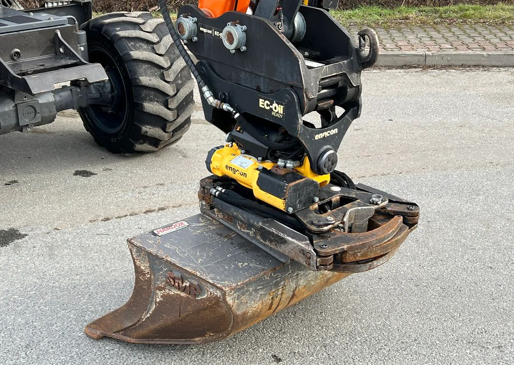 Doosan DOOSAN DX57W *ROTOTILT* 2200 Motogodzin * Jak Nowa * Sprowadzona * Stan Perfekcyjny - Ekskavator me goma: foto 4 Doosan DOOSAN DX57W *ROTOTILT* 2200 Motogodzin * Jak Nowa * Sprowadzona * Stan Perfekcyjny - Ekskavator me goma: foto 4