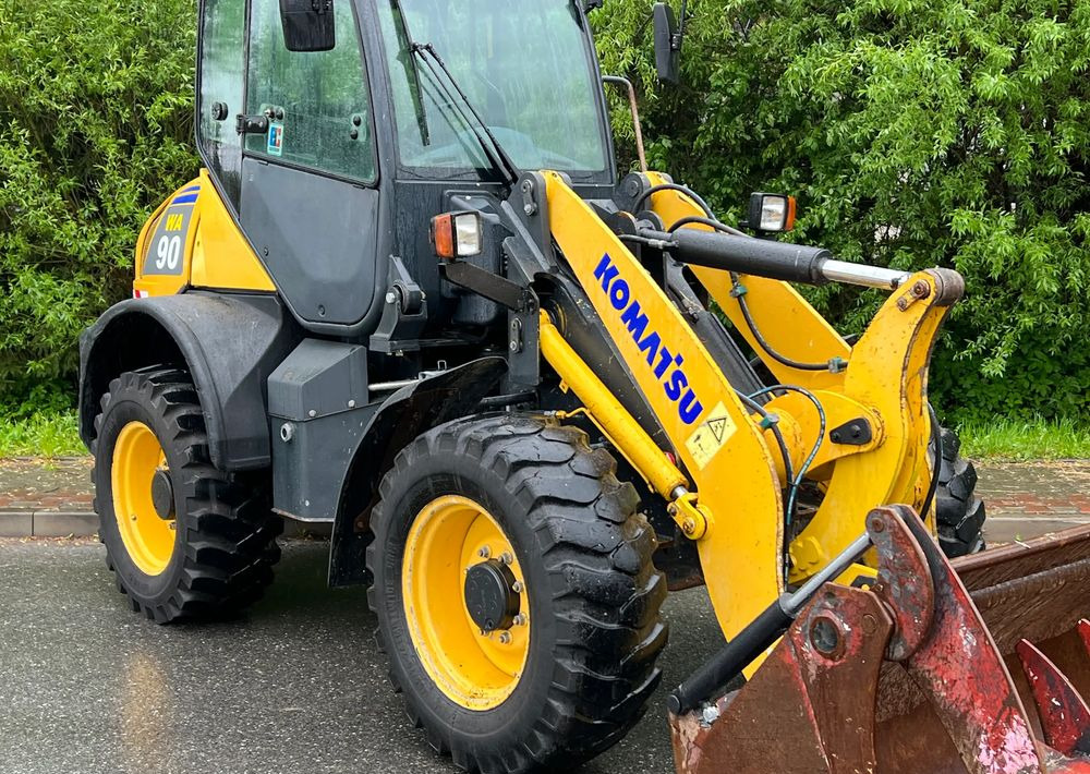 Komatsu Ładowarka KOMATSU WA 90 STAN IDEALNY - Fadrom me goma: foto 4 Komatsu Ładowarka KOMATSU WA 90 STAN IDEALNY - Fadrom me goma: foto 4