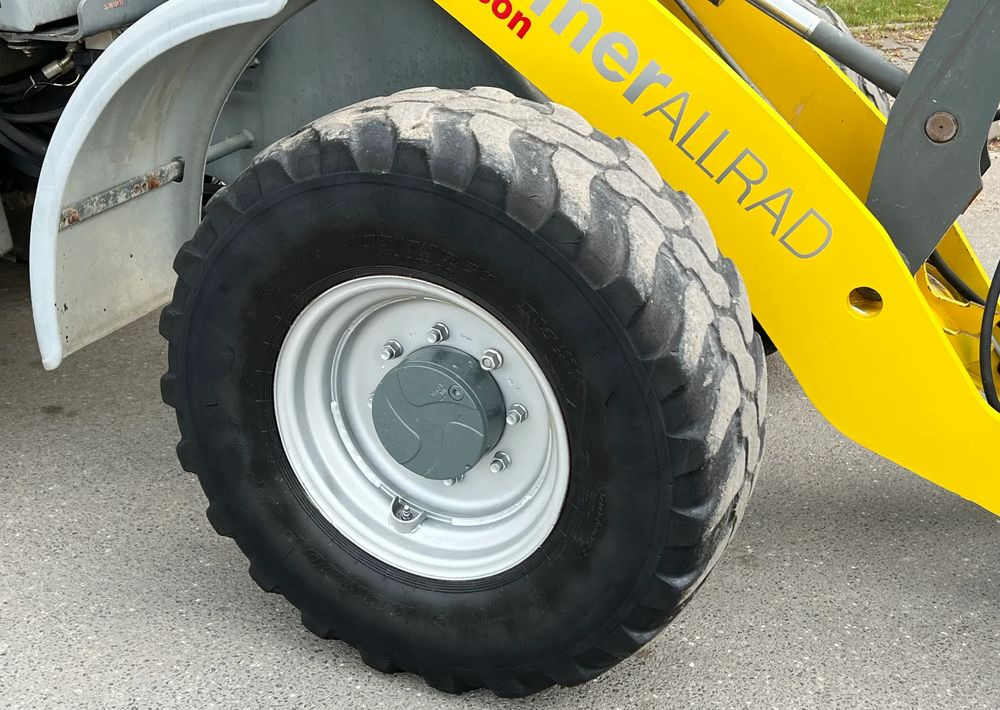 Kramer * Kramer Allrad Neuson 950 * Ładowarka * Sprowadzona * Bardzo Dobry Stan - Fadrom me goma: foto 4 Kramer * Kramer Allrad Neuson 950 * Ładowarka * Sprowadzona * Bardzo Dobry Stan - Fadrom me goma: foto 4