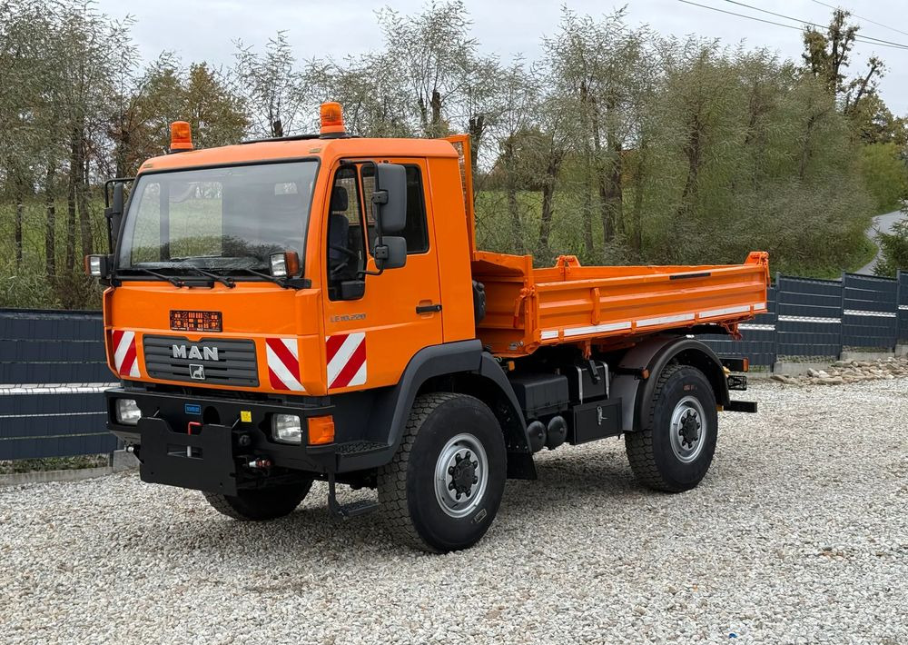 MAN * MAN 10-220 * Wywrotka Kiper Meiller * 4x4 * Zimowe Utrzymanie * Unimog * - Kamion vetëshkarkues: foto 2 MAN * MAN 10-220 * Wywrotka Kiper Meiller * 4x4 * Zimowe Utrzymanie * Unimog * - Kamion vetëshkarkues: foto 2