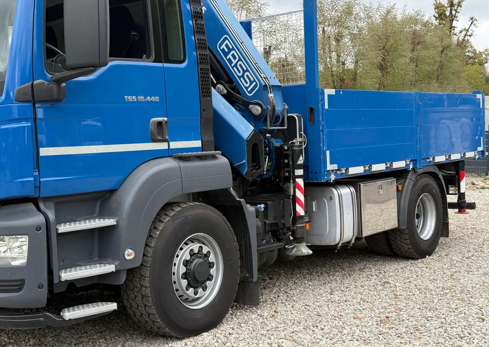 MAN * MAN 18.440 TGS * 4x4 * HDS Fassi F215 * Sprowadzony * 95 000 KM ! * Stan Jak Nowy - Kamion me karroceri të hapur, Kamion me vinç: foto 5 MAN * MAN 18.440 TGS * 4x4 * HDS Fassi F215 * Sprowadzony * 95 000 KM ! * Stan Jak Nowy - Kamion me karroceri të hapur, Kamion me vinç: foto 5