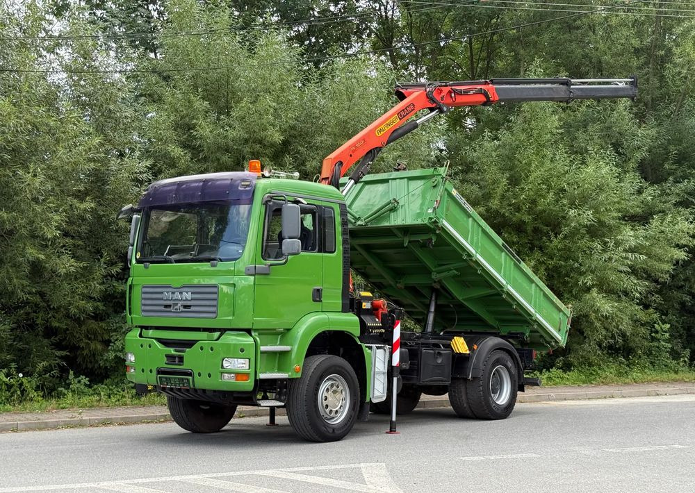 MAN * MAN TGA 18-360 * Kiper Wywrotka * 4x2 * Kran Palfinger PK 9501 Sprowadzony - Kamion vetëshkarkues: foto 1 MAN * MAN TGA 18-360 * Kiper Wywrotka * 4x2 * Kran Palfinger PK 9501 Sprowadzony - Kamion vetëshkarkues: foto 1