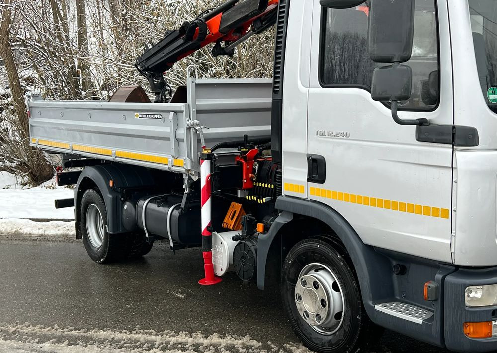 MAN MAN TGL 12-240 Kiper Wywrotka 4x2 Kran PALFINGER PK 12500 BARDZO DOBRY STAN - Kamion vetëshkarkues: foto 5 MAN MAN TGL 12-240 Kiper Wywrotka 4x2 Kran PALFINGER PK 12500 BARDZO DOBRY STAN - Kamion vetëshkarkues: foto 5