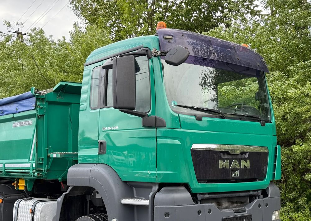 MAN * TGS 26.440 MAN * Kiper / Wywrotka * 6x6 * Sprowadzona * Bordmatik * Stan Perfekcyjny - Kamion vetëshkarkues: foto 3 MAN * TGS 26.440 MAN * Kiper / Wywrotka * 6x6 * Sprowadzona * Bordmatik * Stan Perfekcyjny - Kamion vetëshkarkues: foto 3