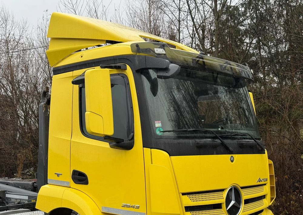 Mercedes-Benz * Hakowiec * Mercedes Antos 2543 * Sprowadzony * Stan Perfekcyjny - Kamion vetëngarkues: foto 5 Mercedes-Benz * Hakowiec * Mercedes Antos 2543 * Sprowadzony * Stan Perfekcyjny - Kamion vetëngarkues: foto 5